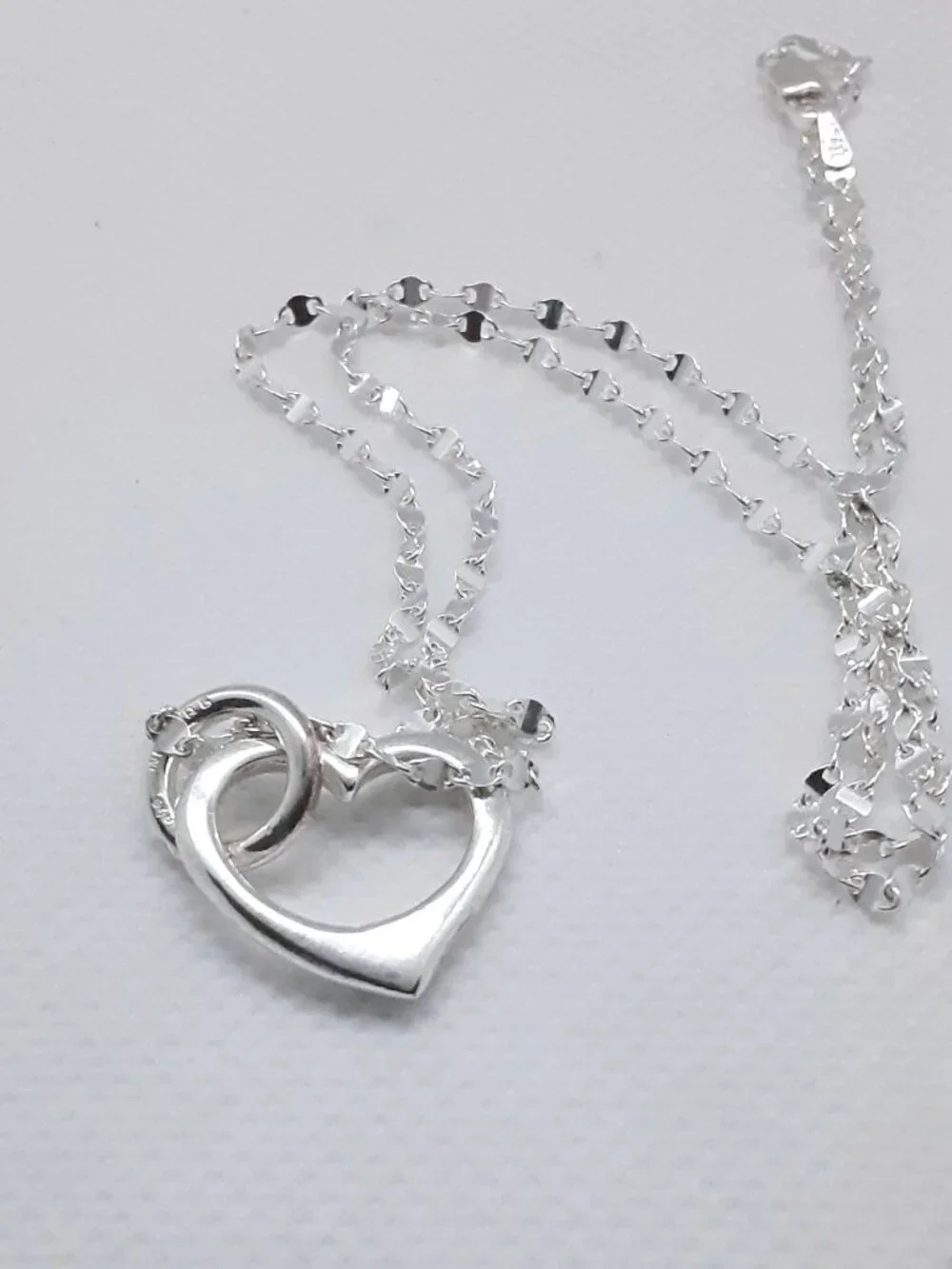 NEW sparkling 925 silver heart necklace - Picture 7 of 10